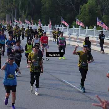Runner Photo 7129171