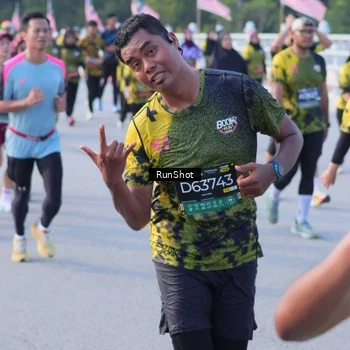 Runner Photo 7129173