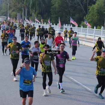 Runner Photo 7129177