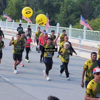 Runner Photo 7129180