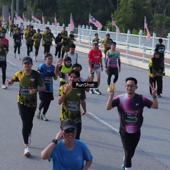 Runner Photo 7129200