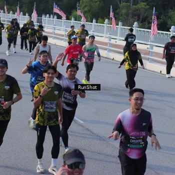 Runner Photo 7129203