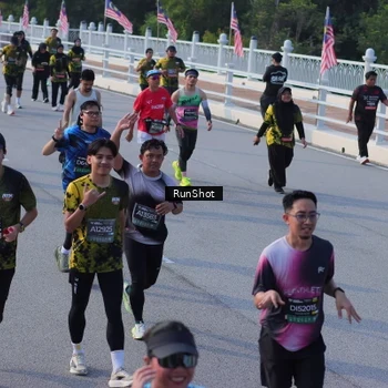 Runner Photo 7129204
