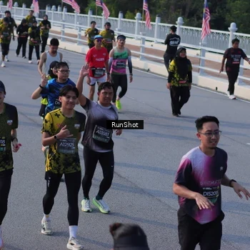 Runner Photo 7129207
