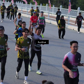 Runner Photo 7129209