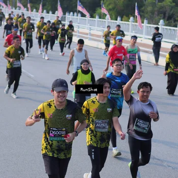 Runner Photo 7129212