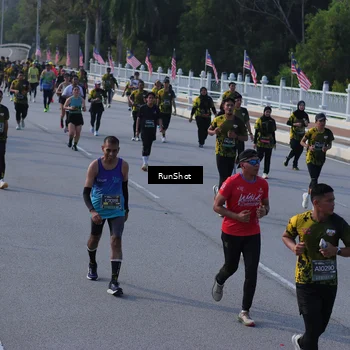 Runner Photo 7129235