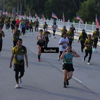 Runner Photo 7129256