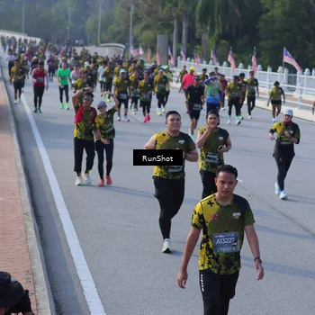 Runner Photo 7129267