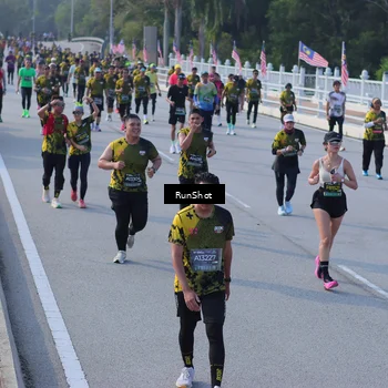 Runner Photo 7129270