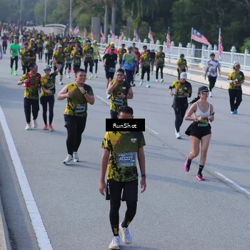 Runner Photo 7129273
