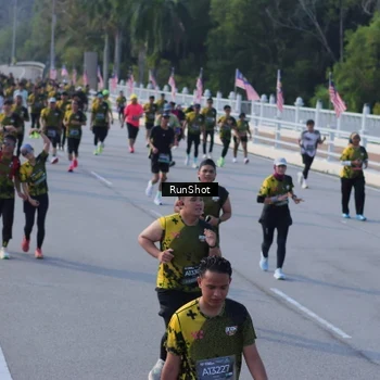 Runner Photo 7129279