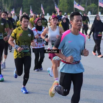 Runner Photo 7129285