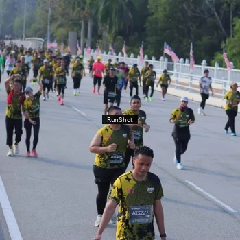Runner Photo 7129287