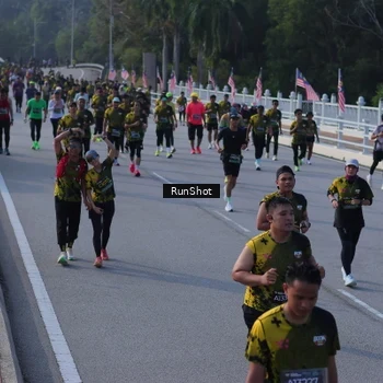 Runner Photo 7129288