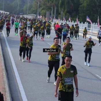 Runner Photo 7129289
