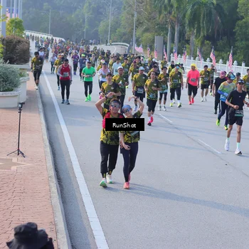 Runner Photo 7129300