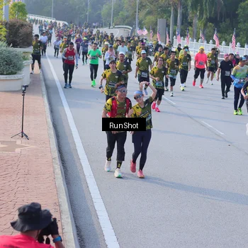 Runner Photo 7129304