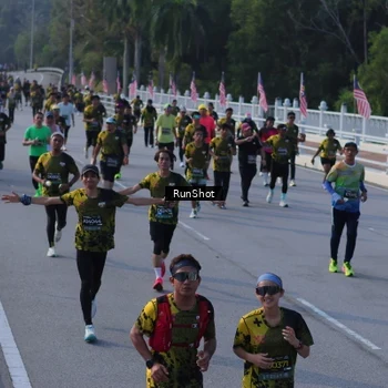 Runner Photo 7129327