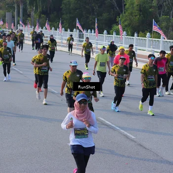 Runner Photo 7129384