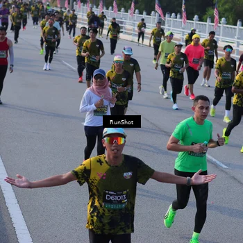 Runner Photo 7129385