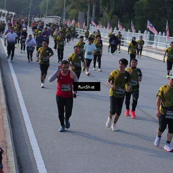 Runner Photo 7129398