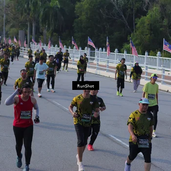 Runner Photo 7129408