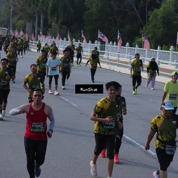 Runner Photo 7129409