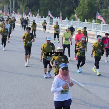 Runner Photo 7129422