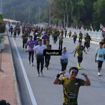Runner Photo 7129438