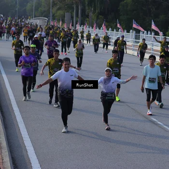 Runner Photo 7129473
