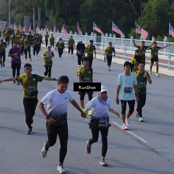 Runner Photo 7129479