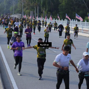 Runner Photo 7129485