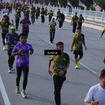 Runner Photo 7129501