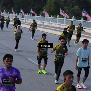 Runner Photo 7129506