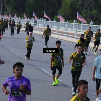 Runner Photo 7129507