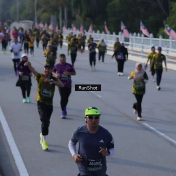 Runner Photo 7129521