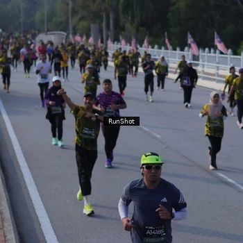 Runner Photo 7129523