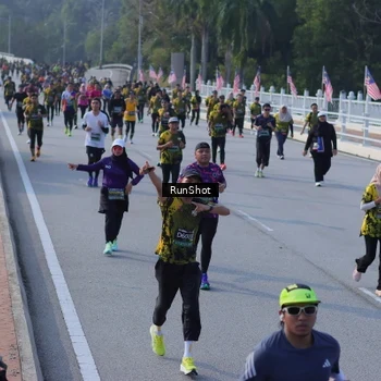 Runner Photo 7129525