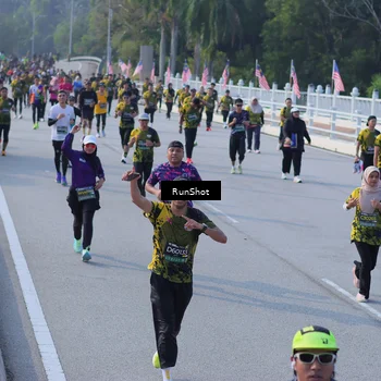 Runner Photo 7129532