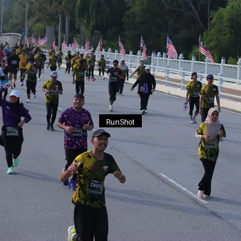 Runner Photo 7129538