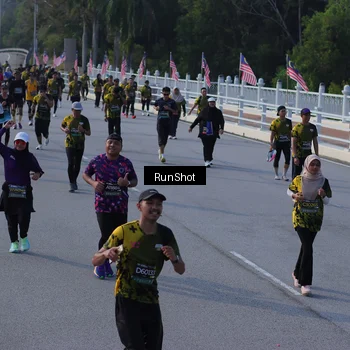 Runner Photo 7129540