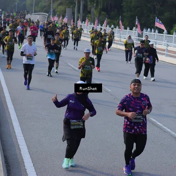 Runner Photo 7129564