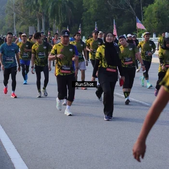 Runner Photo 7129583