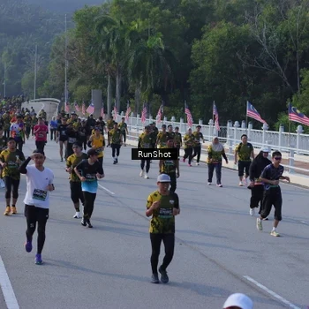 Runner Photo 7129588