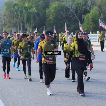 Runner Photo 7129681