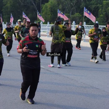 Runner Photo 7129682