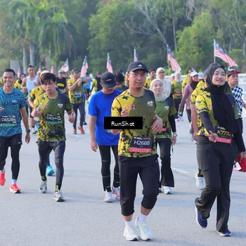 Runner Photo 7129762