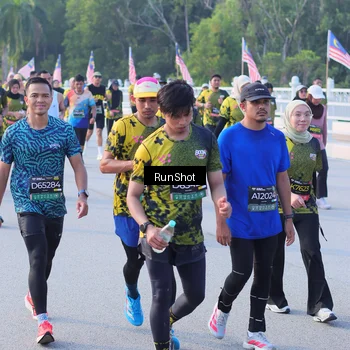 Runner Photo 7129896