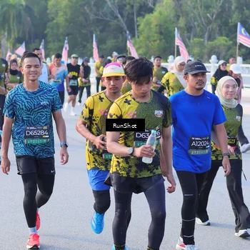 Runner Photo 7129923